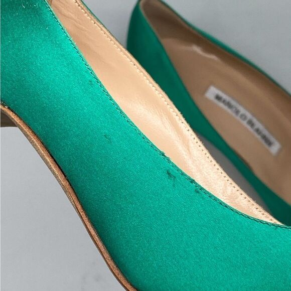 Manolo Blahnik Hangisi 70MM Embellished Satin Pumps size 36.5 - Picture 11 of 14
